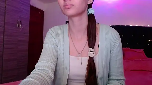 holy juli online show from 07-14-26, 03:33