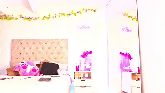Anastasia2023 online show from 06-15-26, 10:56