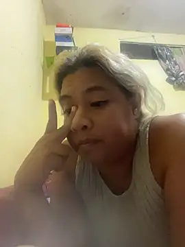 Snapshot of DanielitaWM chatting on 08-10-26, 04:49 DanielitaWM online show from 08-10-26, 04:49