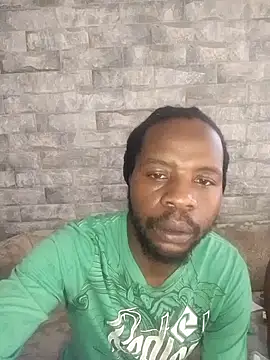 Snapshot of Ras_and_Stewf chatting on 02-14-25, 10:49 Ras and Stewf online show from 02-14-25, 10:49