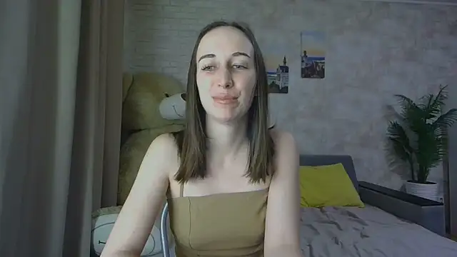 Snapshot of Anika_bloom chatting on 11-10-25, 09:03 Anika bloom online show from 11-10-25, 09:03