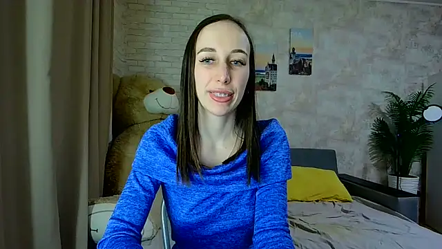 Snapshot of Anika_bloom chatting on 02-17-26, 07:53 Anika bloom online show from 02-17-26, 07:53