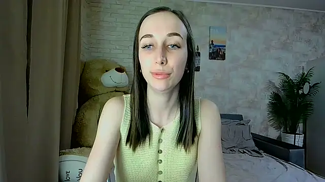 Snapshot of Anika_bloom chatting on 02-24-26, 06:39 Anika bloom online show from 02-24-26, 06:39