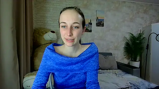 Snapshot of Anika_bloom chatting on 03-10-26, 10:26 Anika bloom online show from 03-10-26, 10:26