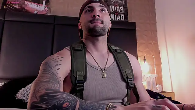 JeanColleman online show from 10-31-25, 04:13