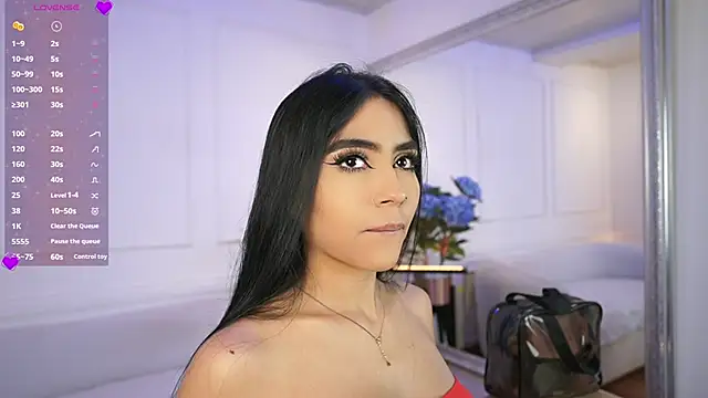 Snapshot of elasummer chatting on 03-01-25, 11:50 elasummer online show from 03-01-25, 11:50