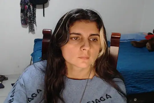 Snapshot of samanta_rosas1 chatting on 12-18-24, 04:42 samanta rosas1 online show from 12-18-24, 04:42