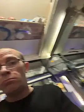 DirkD916 online show from 10-14-25, 03:07