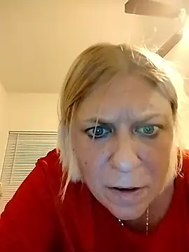 Snapshot of Playmate86 chatting on 12-03-24, 12:02 Playmate86 online show from 12-03-24, 12:02