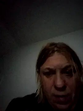 Snapshot of Playmate86 chatting on 02-25-25, 10:15 Playmate86 online show from 02-25-25, 10:15