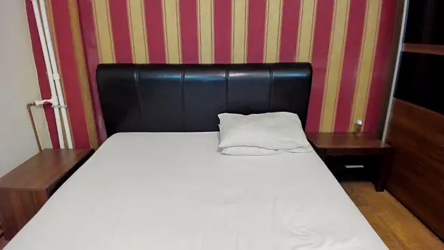 AshPage online show from 12-29-24, 10:25