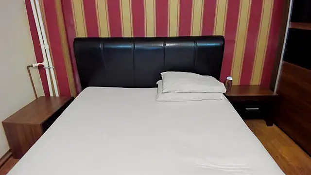 AshPage online show from 01-07-25, 11:24