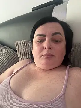 Amandamuller1982 online show from 01-16-25, 12:09