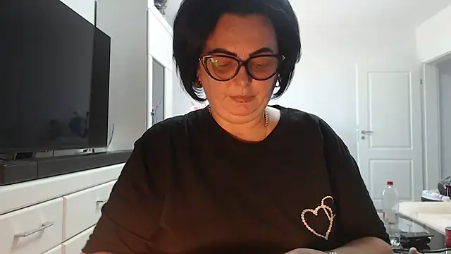Amandamuller1982 online show from 07-04-26, 01:39