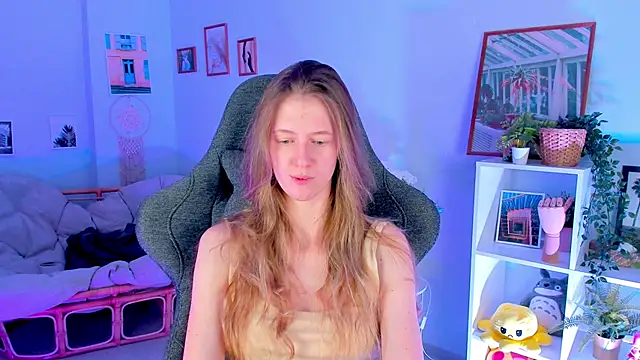 Sharon Evansi online show from 03-06-25, 06:16