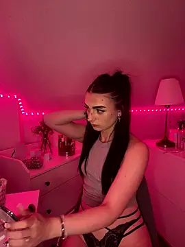 Snapshot of AdelinaAlia chatting on 09-18-25, 07:38 AdelinaAlia online show from 09-18-25, 07:38