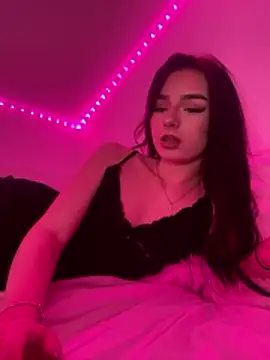 AdelinaAlia online show from 01-13-26, 08:47