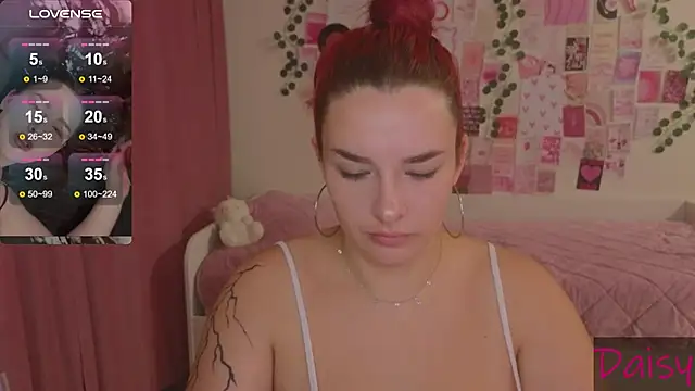 Snapshot of CookyDaisy chatting on 09-18-25, 07:49 CookyDaisy online show from 09-18-25, 07:49