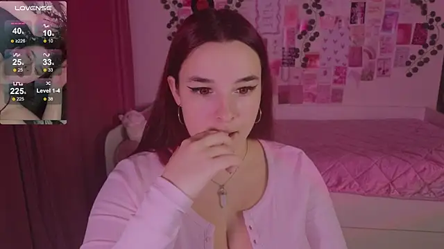 Snapshot of CookyDaisy chatting on 11-02-25, 05:26 CookyDaisy online show from 11-02-25, 05:26