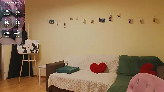 Snapshot of CookyDaisy chatting on 01-17-26, 10:35 CookyDaisy online show from 01-17-26, 10:35