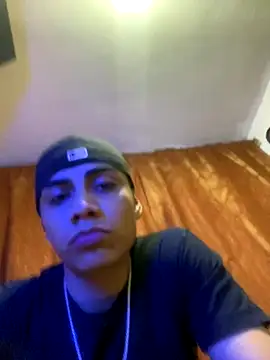 Snapshot of SkinnyHot444 chatting on 11-19-25, 10:54 SkinnyHot444 online show from 11-19-25, 10:54