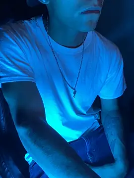 SkinnyHot444 online show from 03-11-26, 10:21