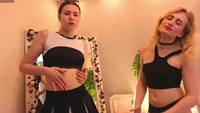 Bella Murrr online show from 03-18-25, 12:36