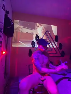 Snapshot of Alexandrei chatting on 09-13-25, 07:30 Alexandrei online show from 09-13-25, 07:30