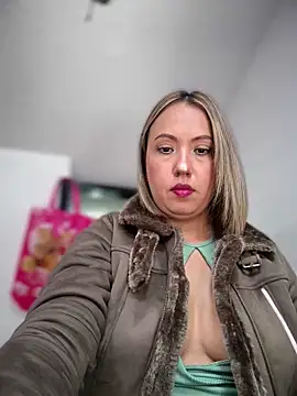 VIOLETA-25  online show from 06-05-26, 03:18