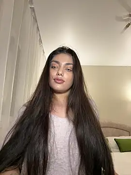 Sweet Khalifa  online show from 01-09-25, 03:01