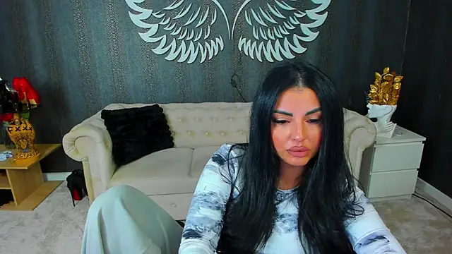 Snapshot of anemarieejolie chatting on 11-05-25, 05:57 anemarieejolie online show from 11-05-25, 05:57