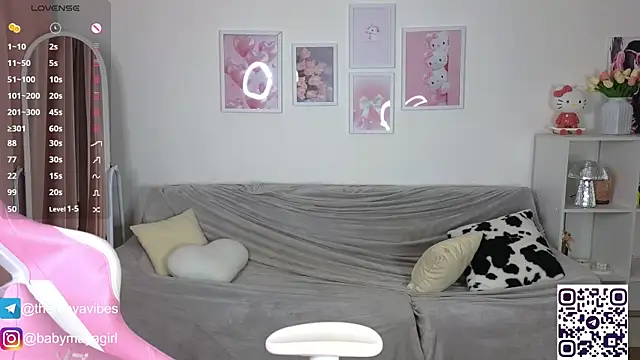 Snapshot of Maya_Rave chatting on 10-02-25, 03:46 Maya Rave online show from 10-02-25, 03:46