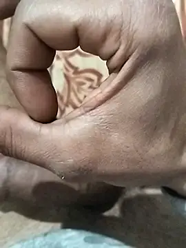 Snapshot of mehdi-l7away chatting on 03-10-26, 04:56 mehdi-l7away online show from 03-10-26, 04:56