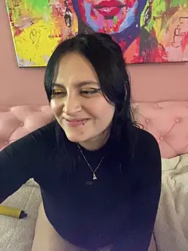 Snapshot of PoliBenett_ chatting on 02-11-25, 11:33 PoliBenett online show from 02-11-25, 11:33