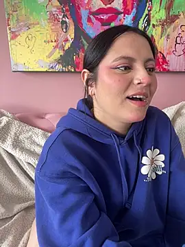 Snapshot of PoliBenett_ chatting on 02-21-25, 06:04 PoliBenett online show from 02-21-25, 06:04