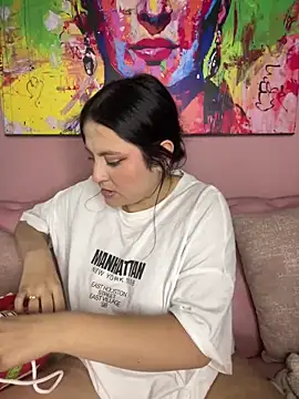 Snapshot of PoliBenett_ chatting on 02-22-25, 12:16 PoliBenett online show from 02-22-25, 12:16