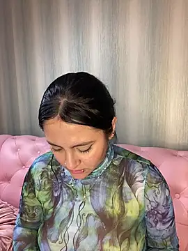 Snapshot of PoliBenett_ chatting on 02-26-25, 03:21 PoliBenett online show from 02-26-25, 03:21