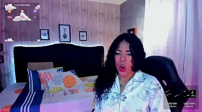 Snapshot of Edelaine_rogers chatting on 01-13-25, 07:21 Edelaine rogers online show from 01-13-25, 07:21