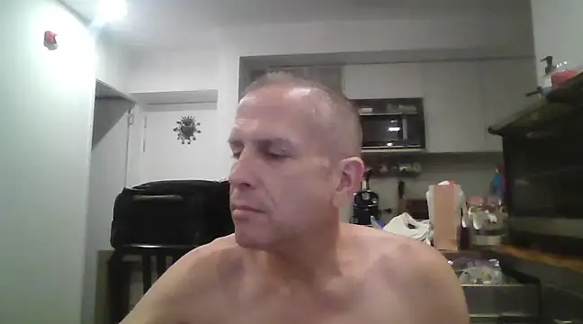 Snapshot of Diegoperrote682661 chatting on 03-06-25, 03:24 Diegoperrote682661 online show from 03-06-25, 03:24