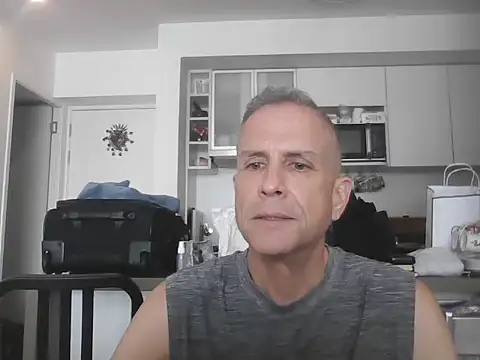 Snapshot of Diegoperrote682661 chatting on 10-06-25, 07:00 Diegoperrote682661 online show from 10-06-25, 07:00