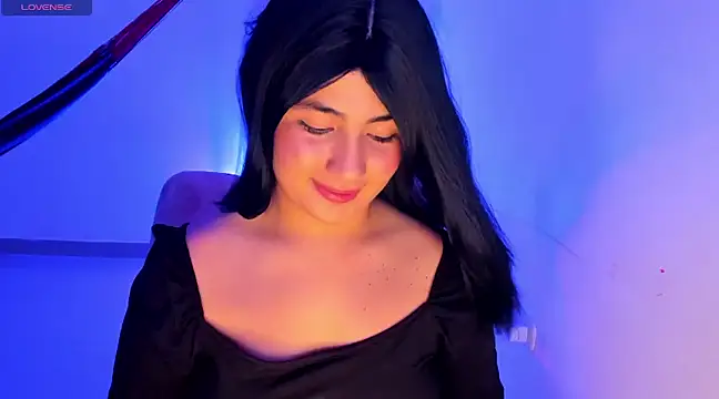 Snapshot of Alice_sunce chatting on 12-13-24, 04:22 Alice sunce online show from 12-13-24, 04:22