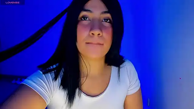 Snapshot of Alice_sunce chatting on 01-14-25, 12:24 Alice sunce online show from 01-14-25, 12:24