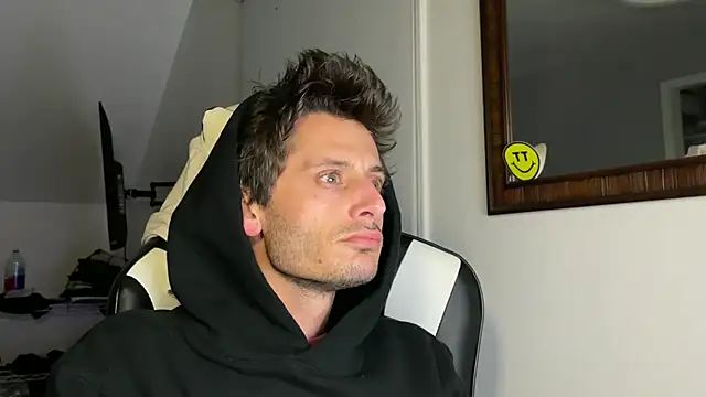 Dylansd online show from 12-21-24, 07:13