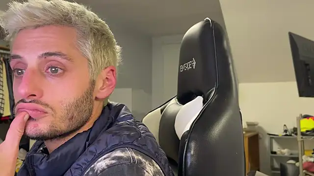 Dylansd online show from 01-09-25, 04:52