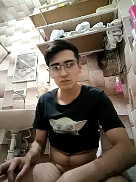 Snapshot of Alconnegroduf chatting on 09-14-25, 04:11 Alconnegroduf online show from 09-14-25, 04:11