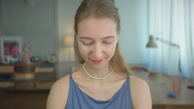 solar bella online show from 02-25-25, 11:08