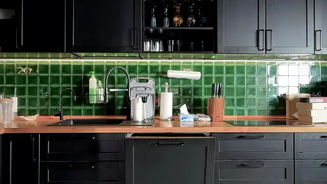 solar bella online show from 03-07-26, 01:57