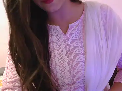 diva-22 online show from 02-24-25, 03:42