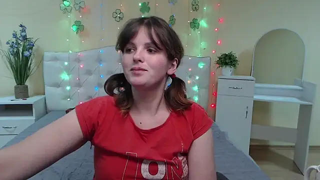 StaceyLex online show from 03-19-25, 03:51