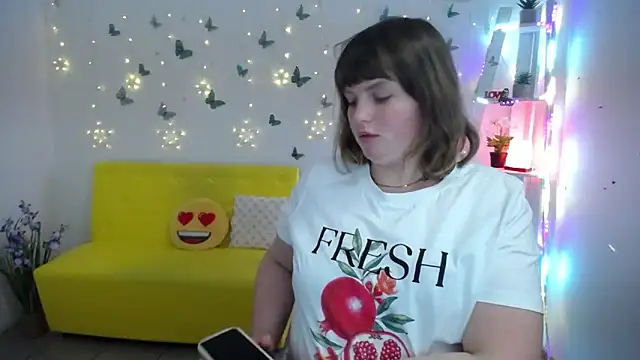 StaceyLex online show from 04-27-26, 06:22